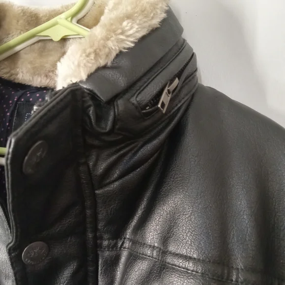 Emporio & co Men's Black Faux Leather Jacket with Cream Collar Size XL NWT - Picture 4 of 15